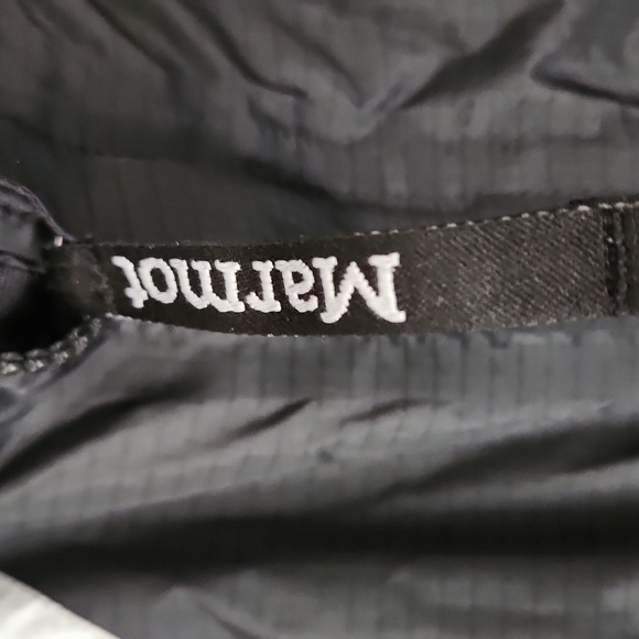 Small Marmot Rain Coat, Wind Breaker - Picture 3 of 5